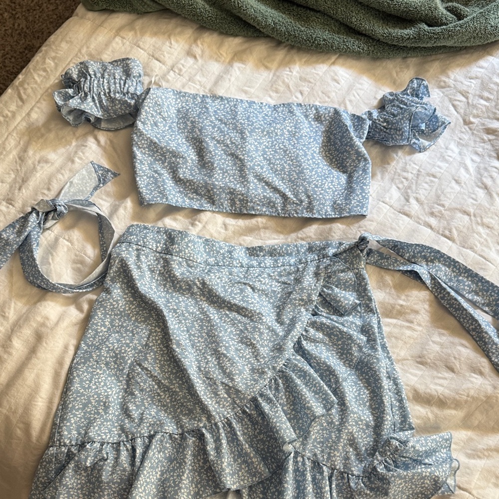 Blue Floral Two-Piece Set